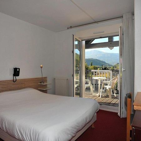 Hotel Chez Pierre D'Agos Ruang foto