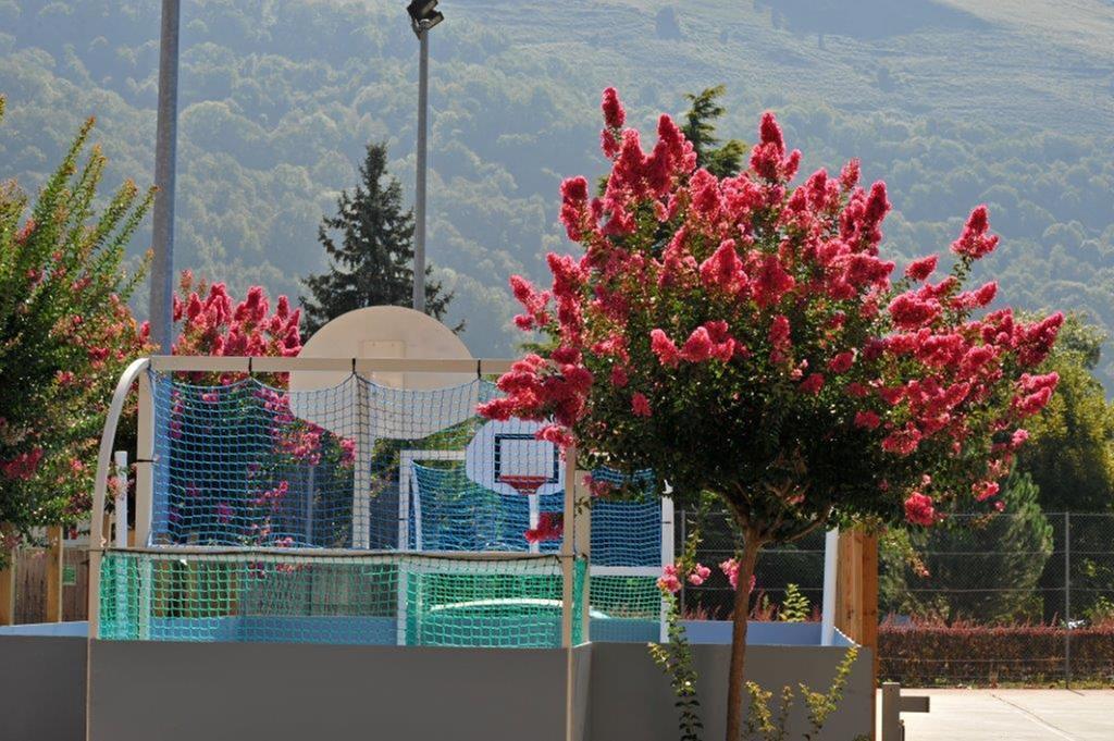 Hotel Chez Pierre D'Agos Bagian luar foto