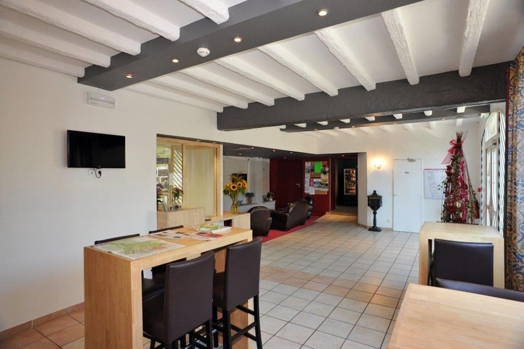 Hotel Chez Pierre D'Agos Bagian luar foto