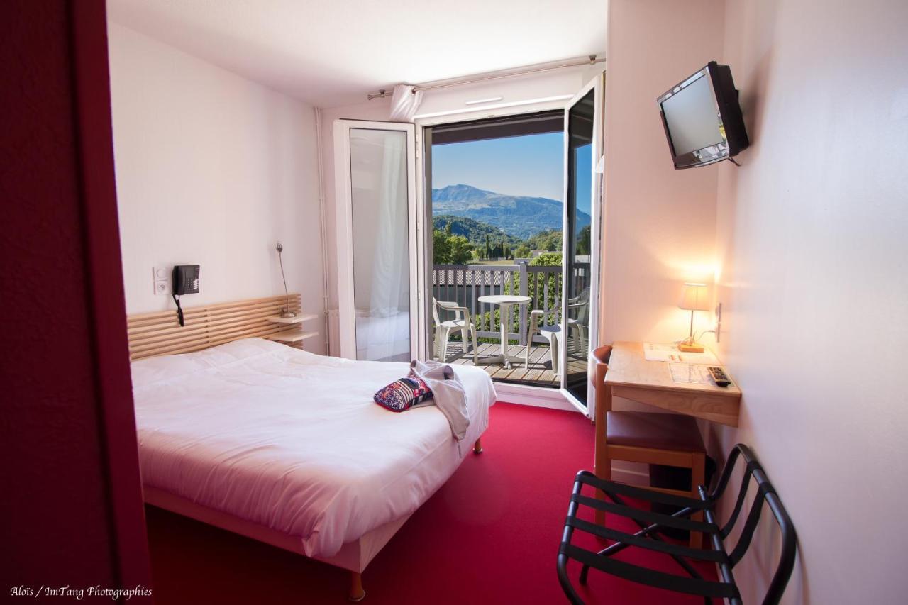 Hotel Chez Pierre D'Agos Bagian luar foto